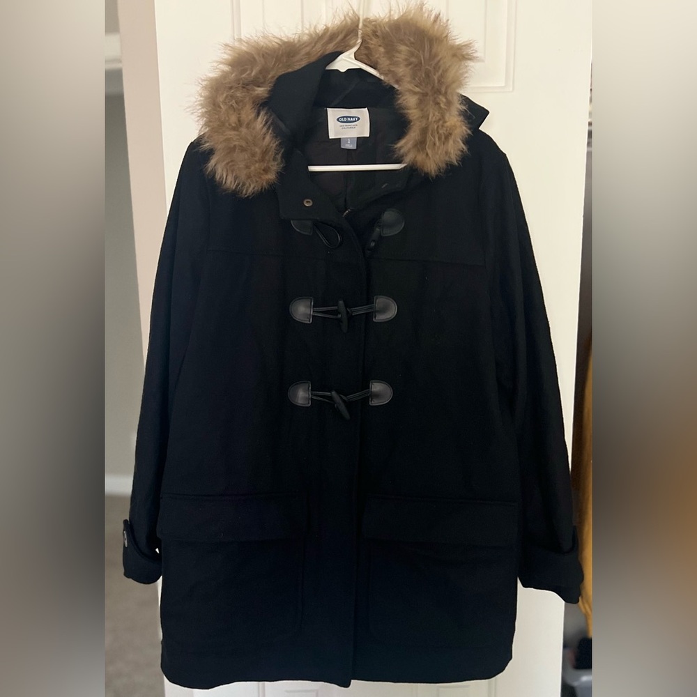 Old Navy Black Coat with Faux Fur Trim | Size Large